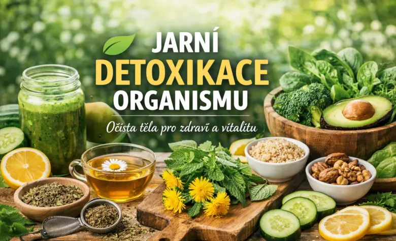 Čerstvá zelenina, bylinky a nápoje pro jarní detoxikaci těla.