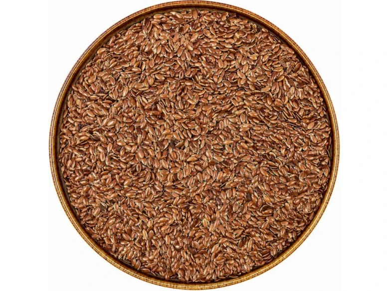 Flax seeds in bowl